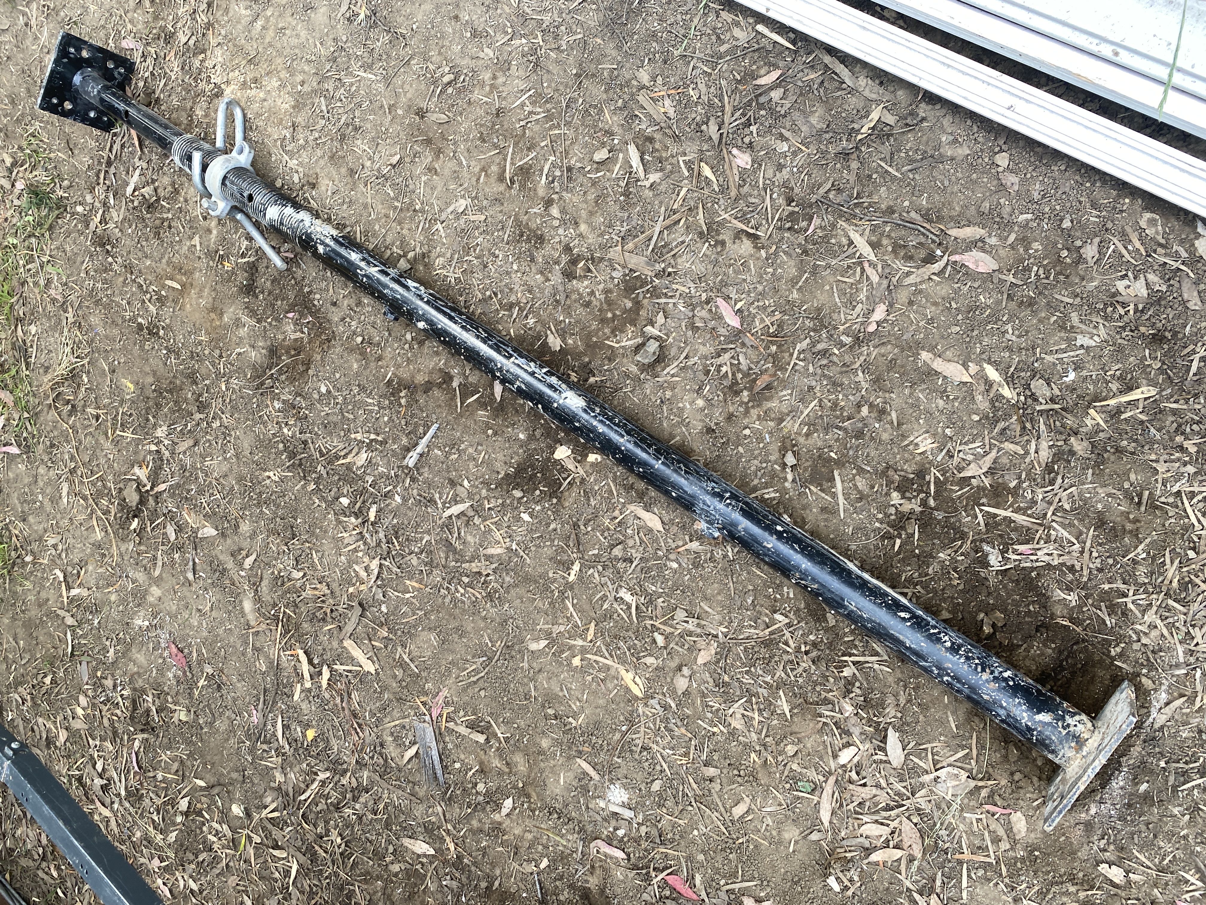 Shoring posts