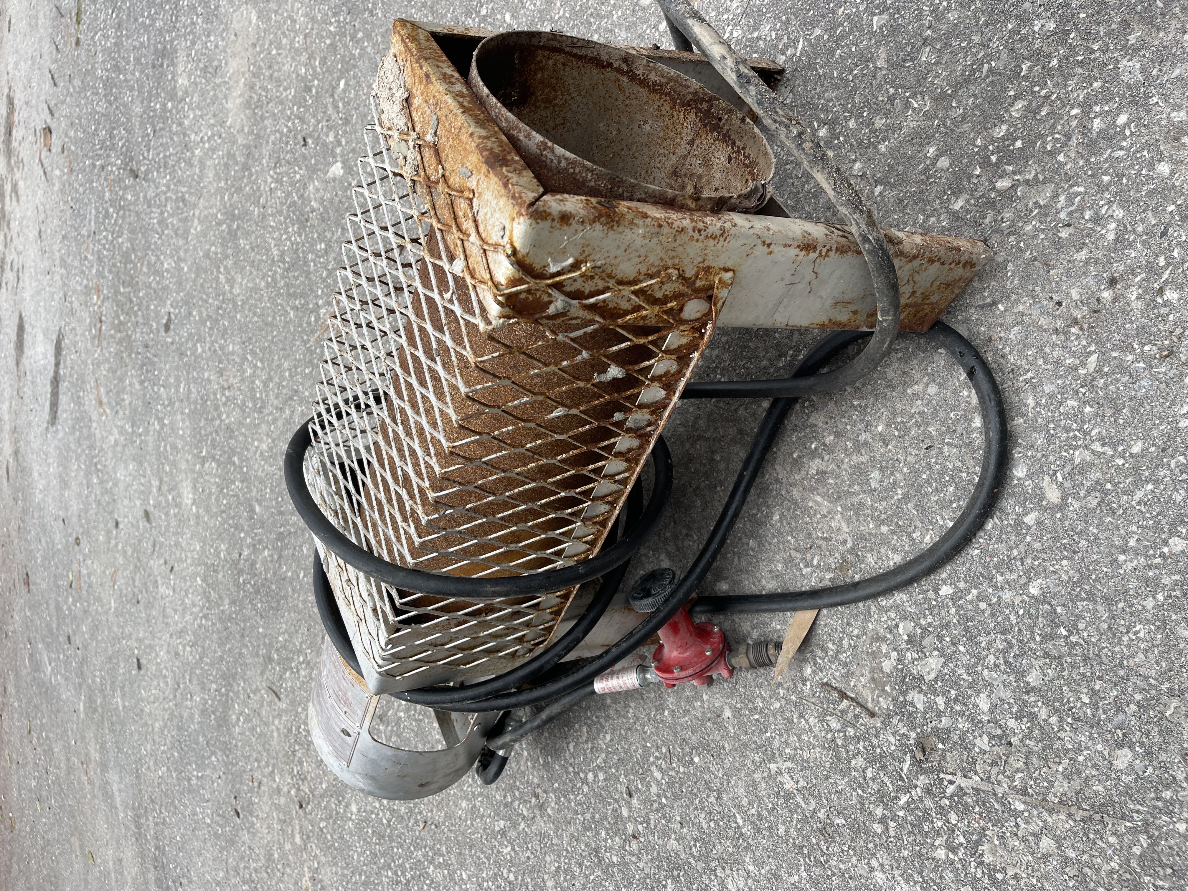 CONSTRUCTION HEATER (PROPANE GAS FIRED)
89PA. 6 available