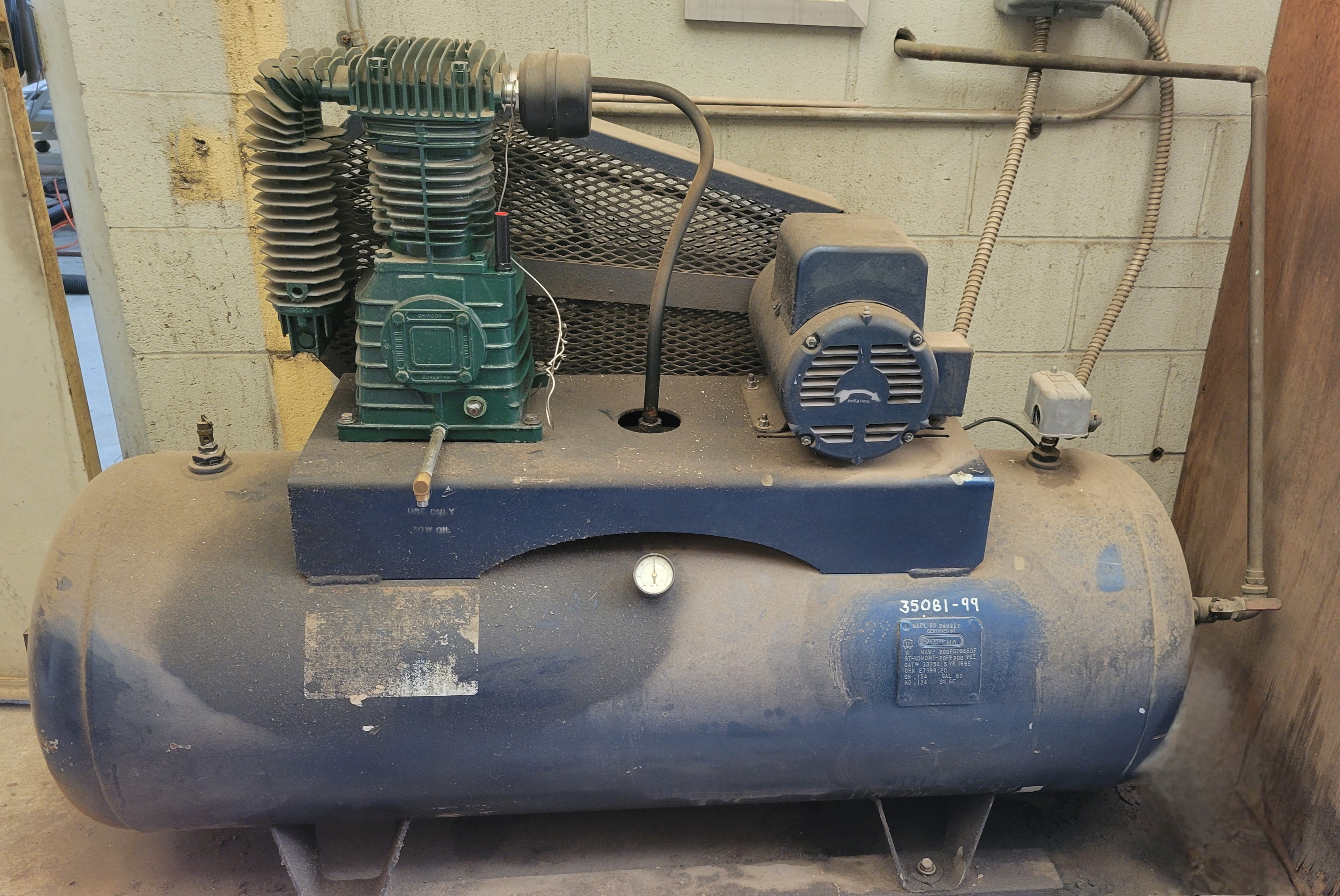 Compressor, 200 psi, 80 gallons