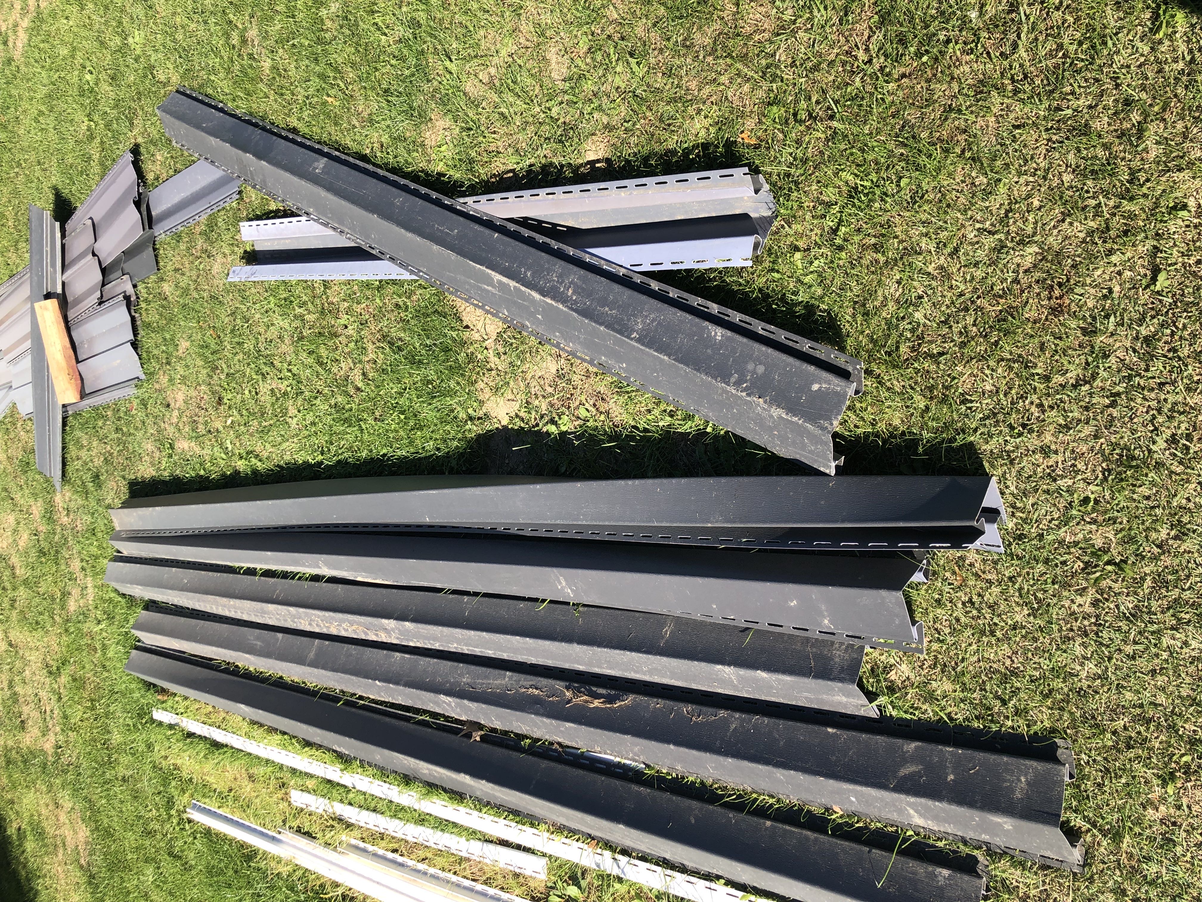 Outside corners for siding
