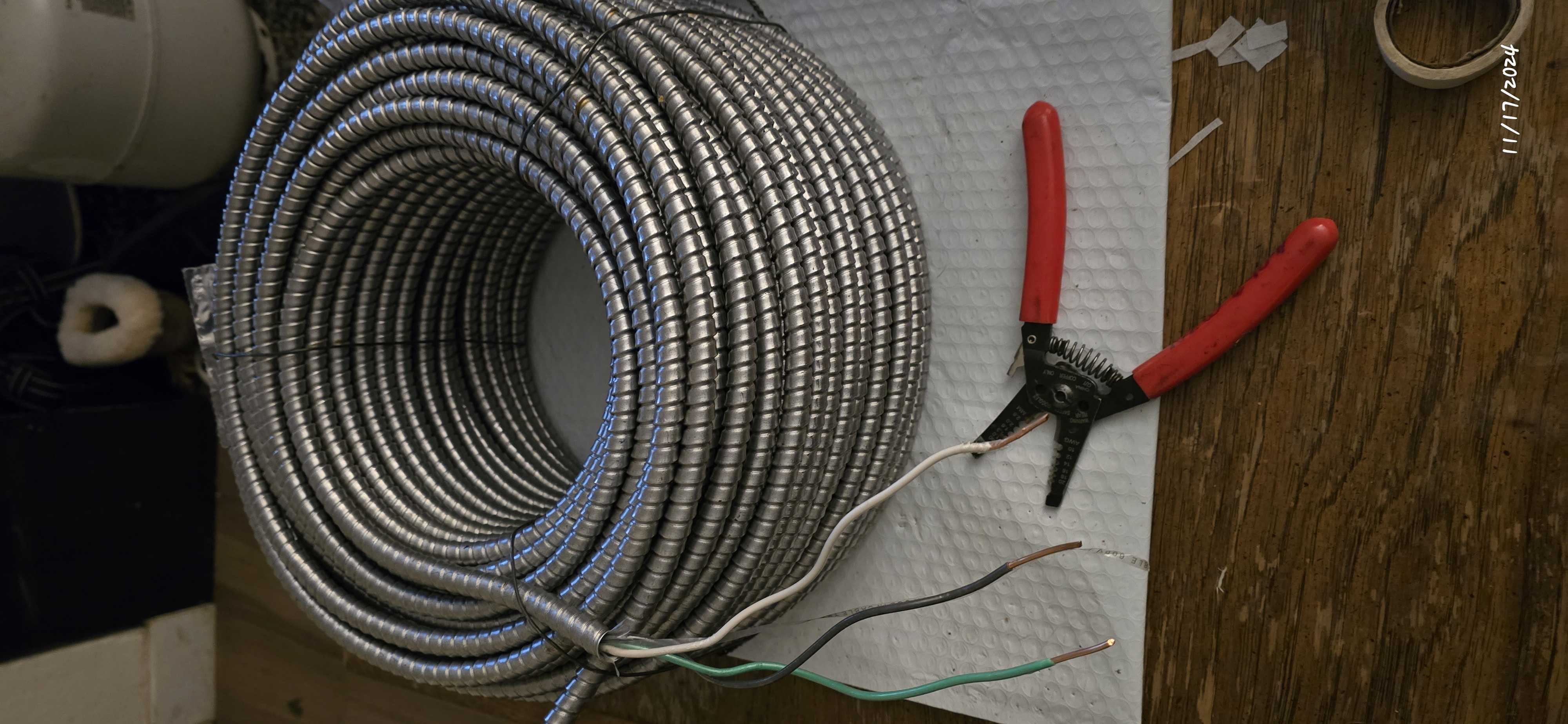 Armored cable Wire MC 12-2 Solid 250 ft 