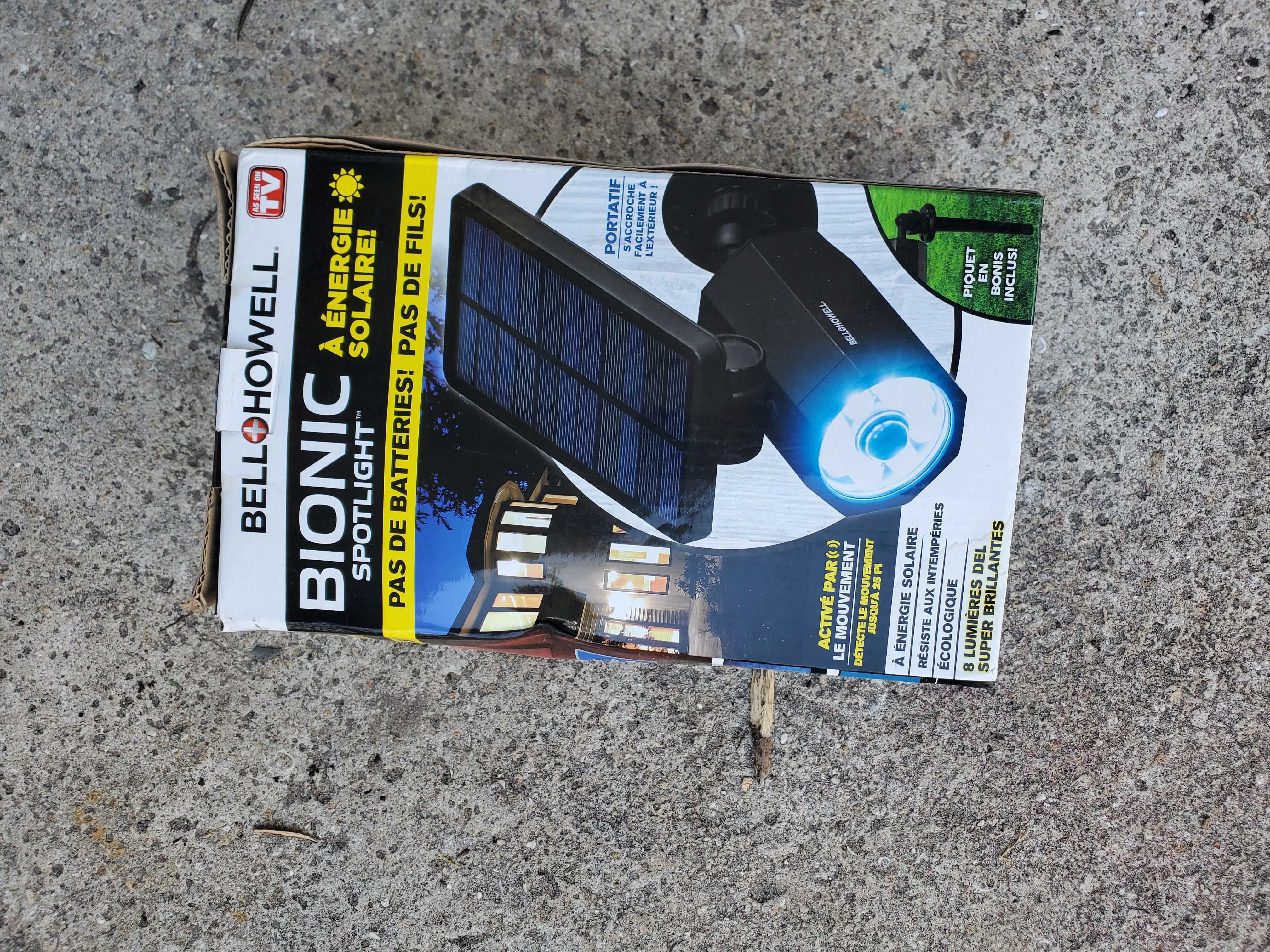 Brand new solar bionic spotlight 