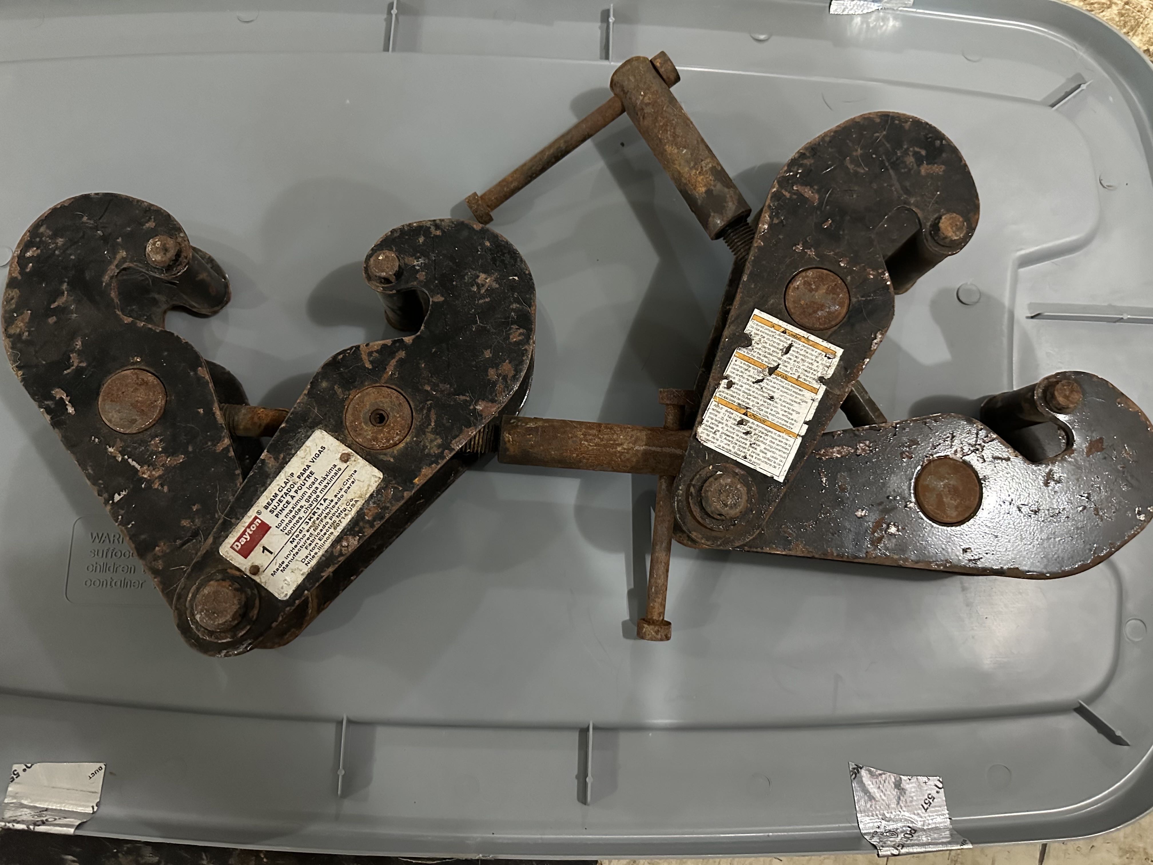 Dayton 1 Ton Beam Clamps (2)