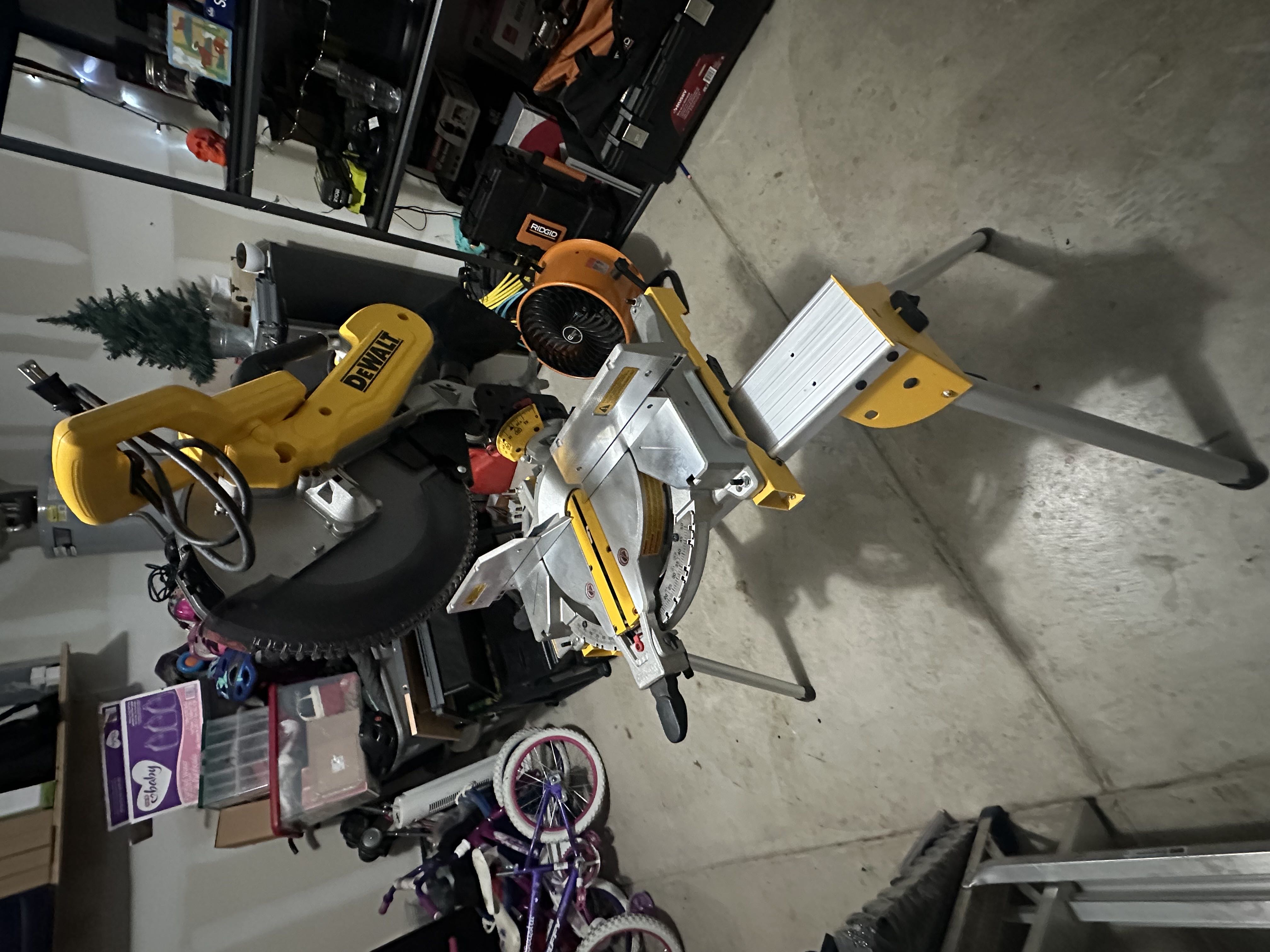 Dewalt Miter Saw w/Heavy Duty Work Stand & Extra Fine Saw Blade