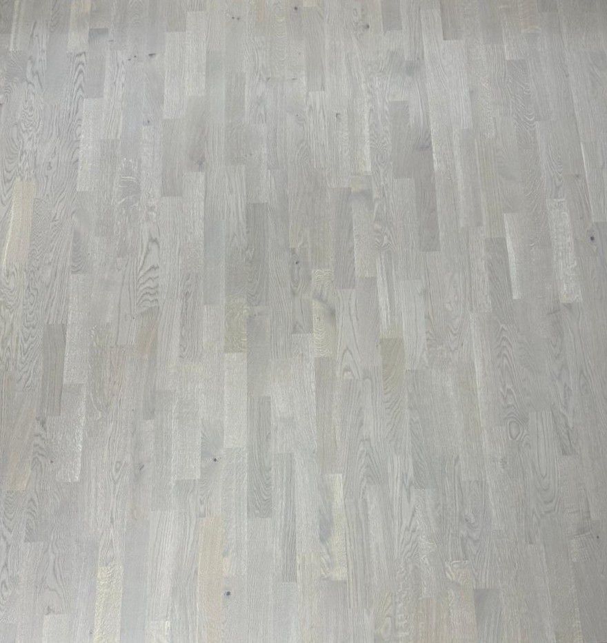 Premium European Oak Flooring (Olive Gray)