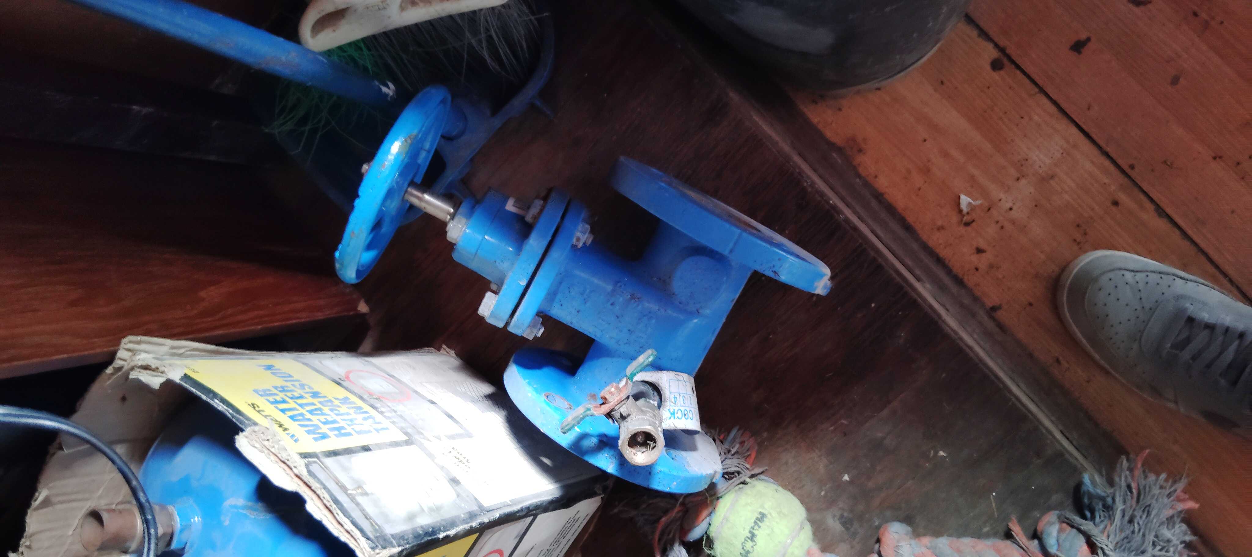 4" Ductile Iron Gate Valve, FLG, NRS, Resilient Wedge, Handwheel, AWWA C515
