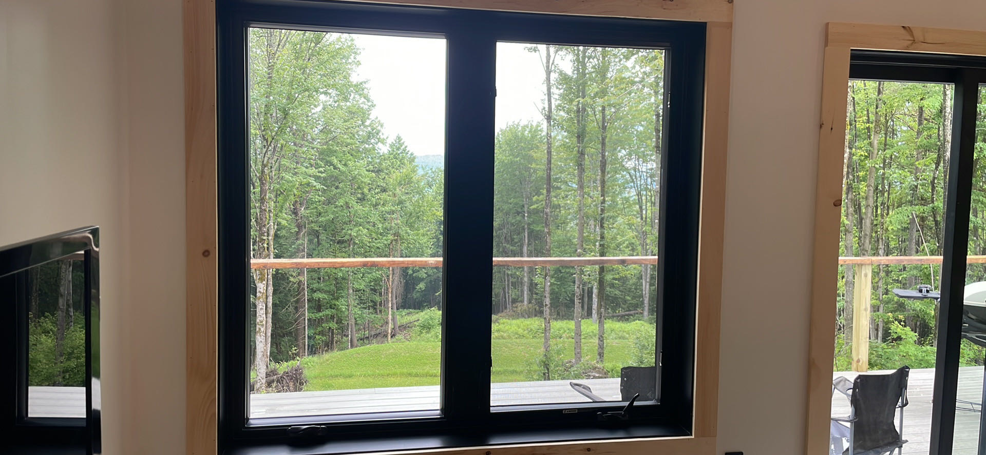 Anderson 100 series 60x66in double casement window 
