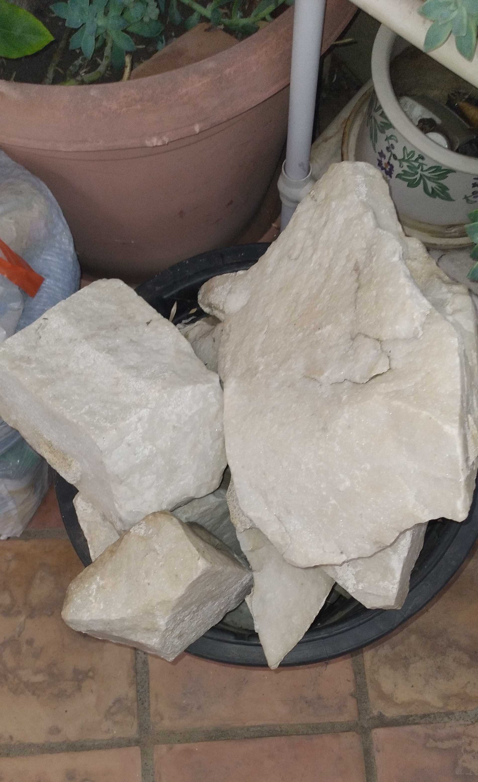 White decorative rocks