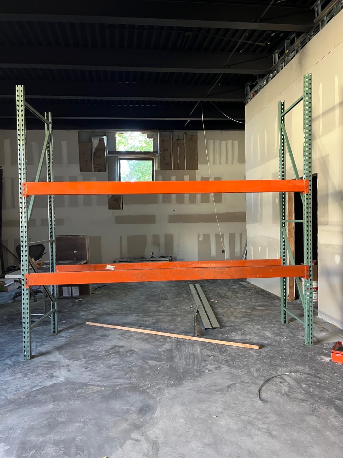Used warehouse pallet racks