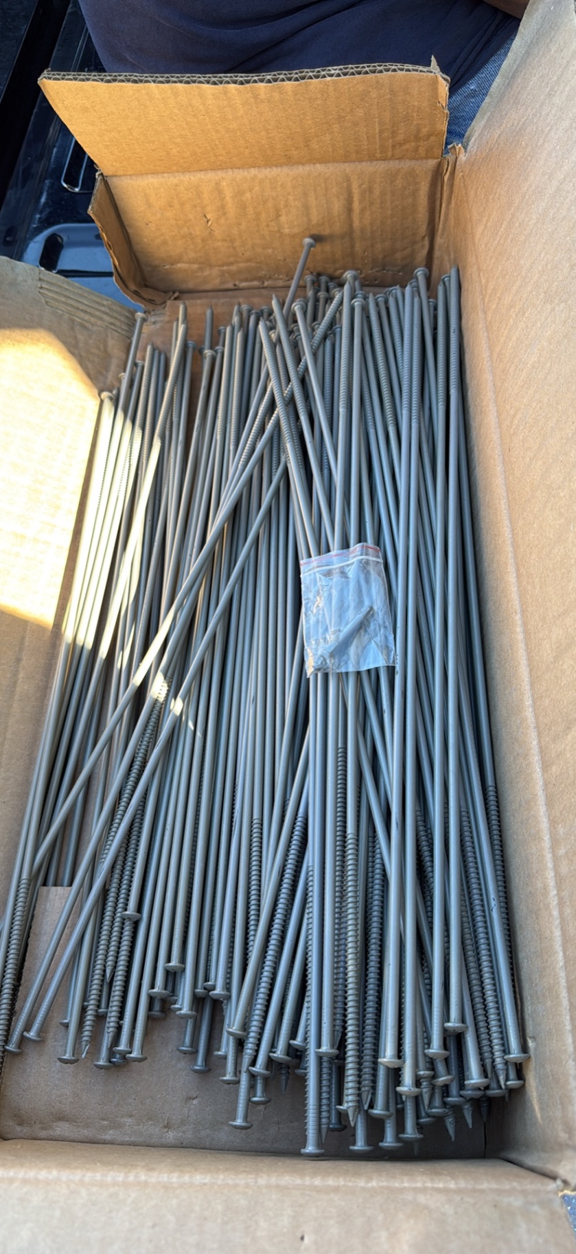 Roofing fasteners