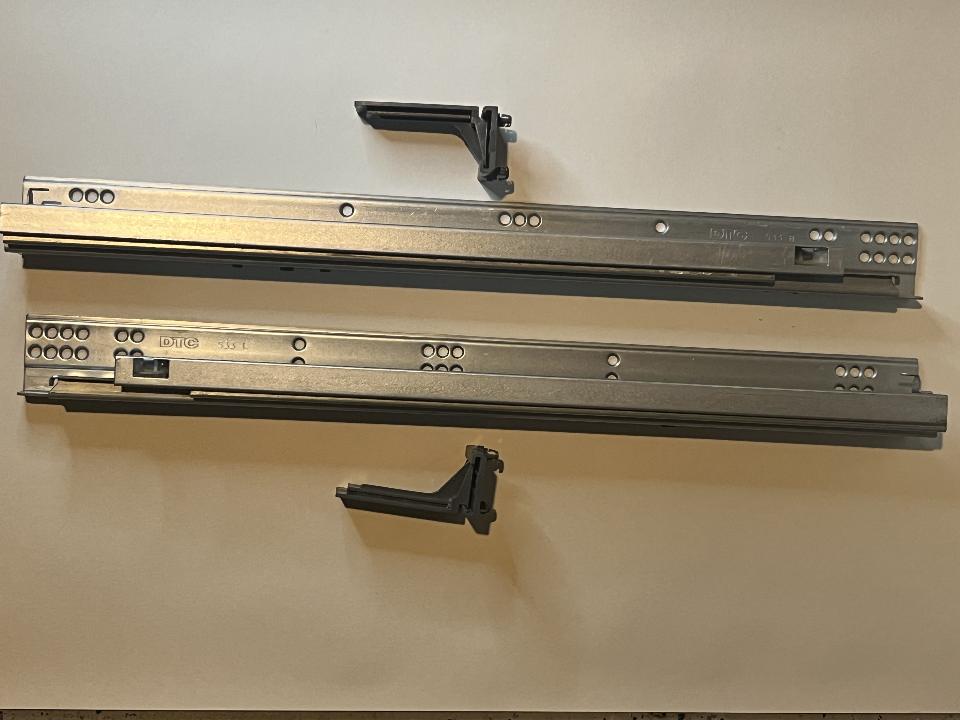 DTC 21” 533 Undermount Drawer Slides - Full Extension, Soft-Close with Brackets