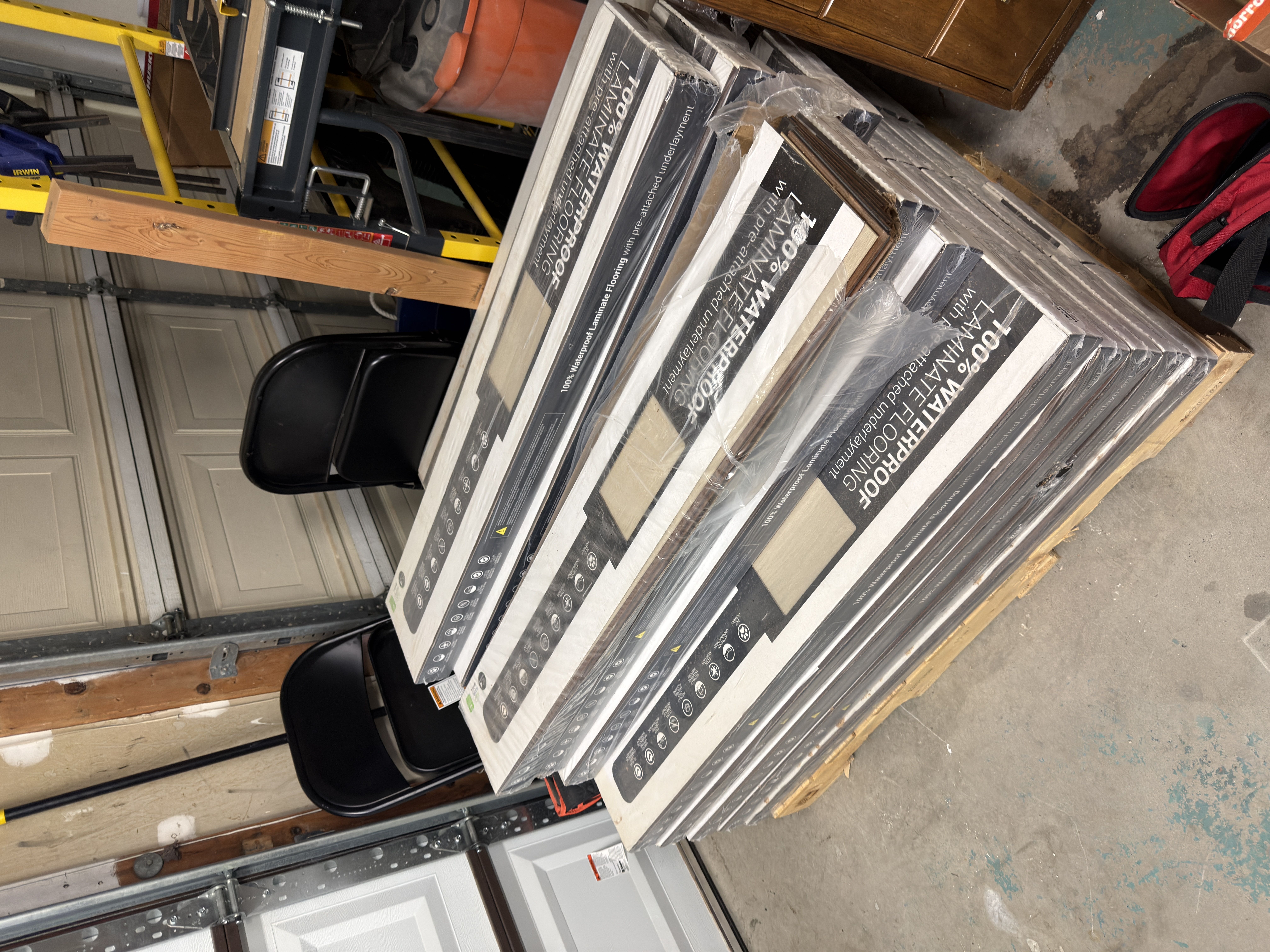 Waterproof laminate flooring - TRINITY NATURAL 10mm 