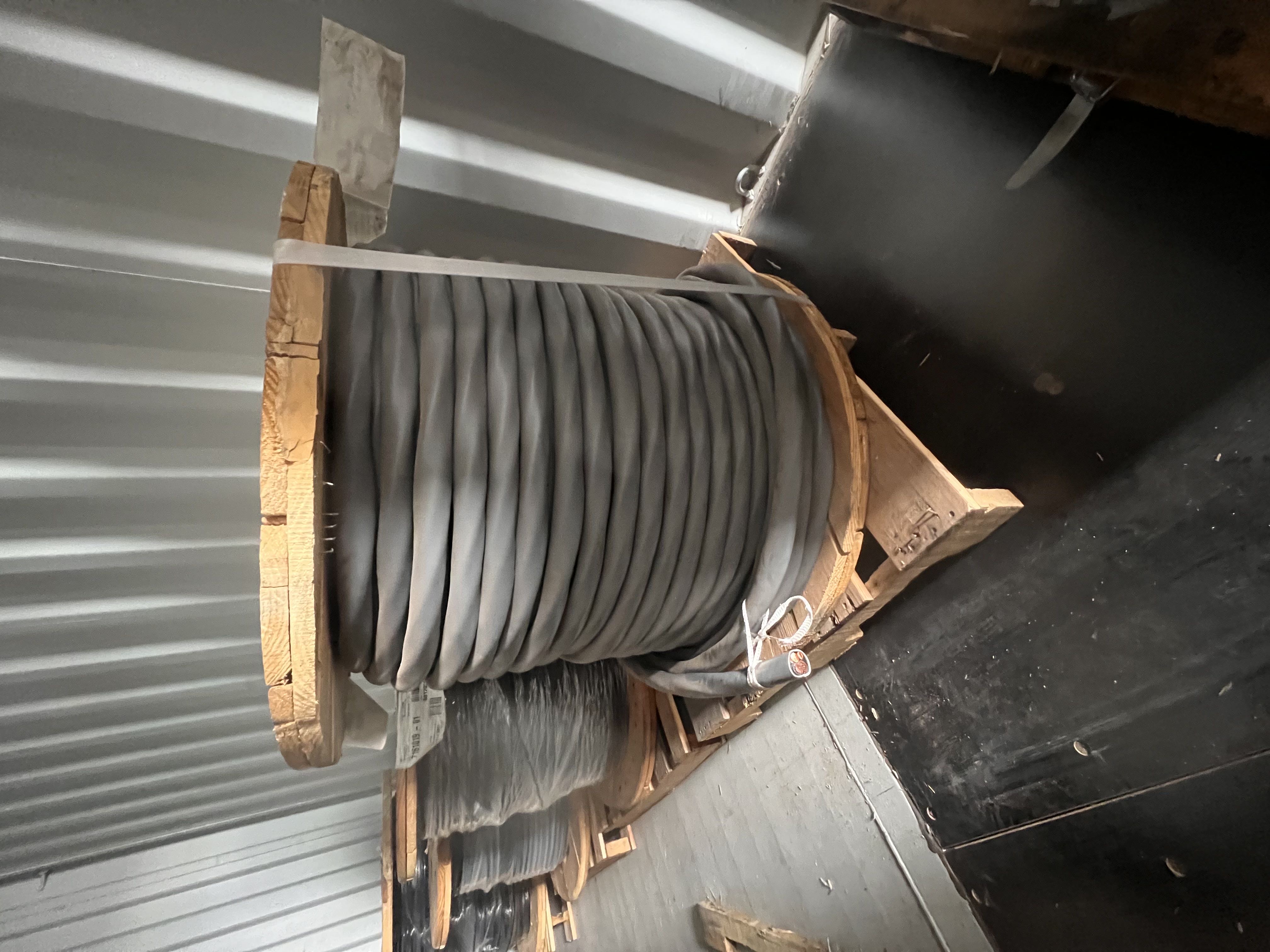 1,110’ Southwire 3/0 SER