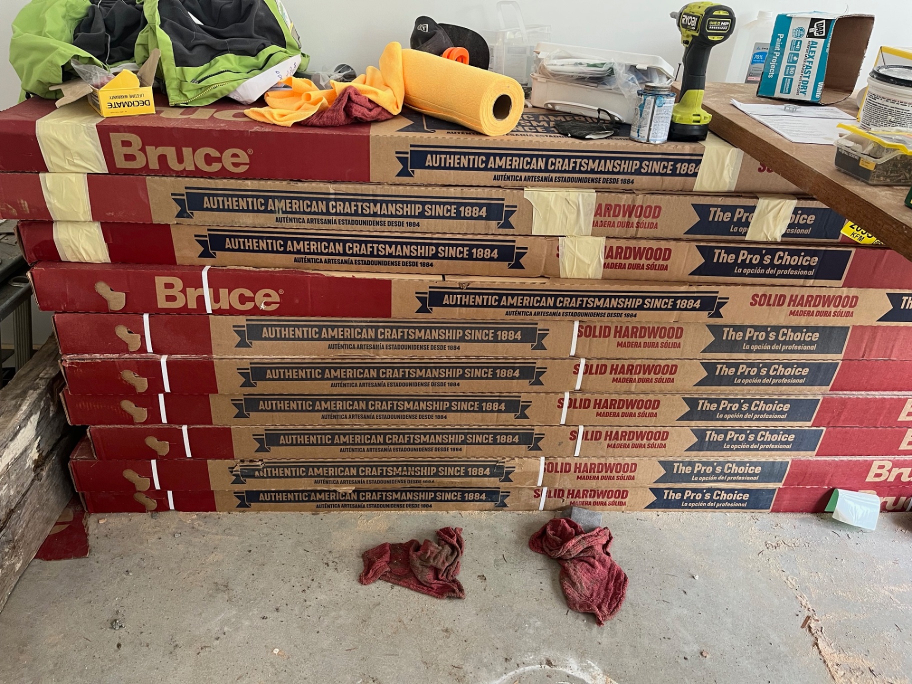 3/4" T x 3-1/4" W prefinished solid hickory wood floor