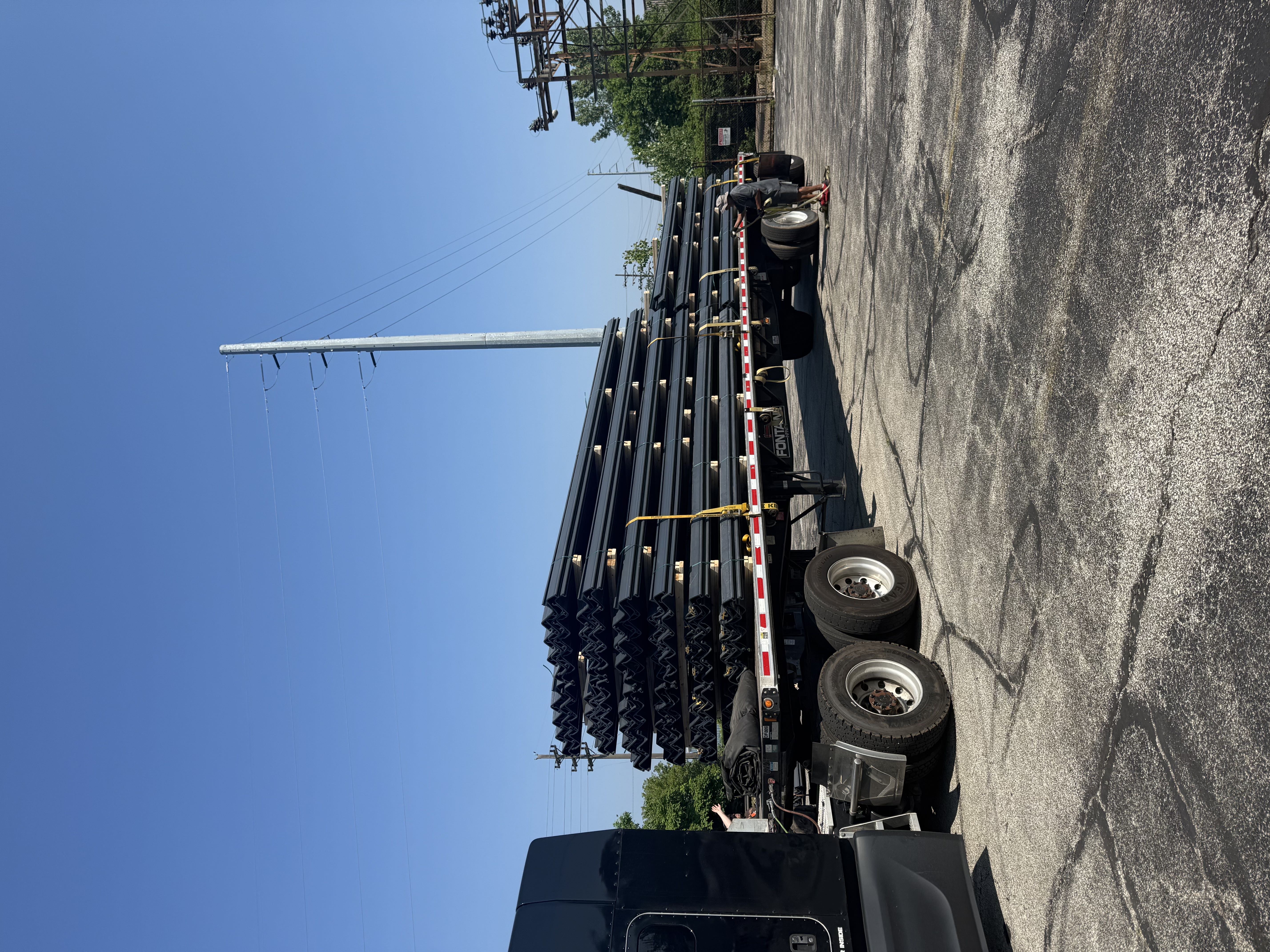 Vinyl Sheet Pile – Bulk Discount – Seawall / Retaining Wall Material