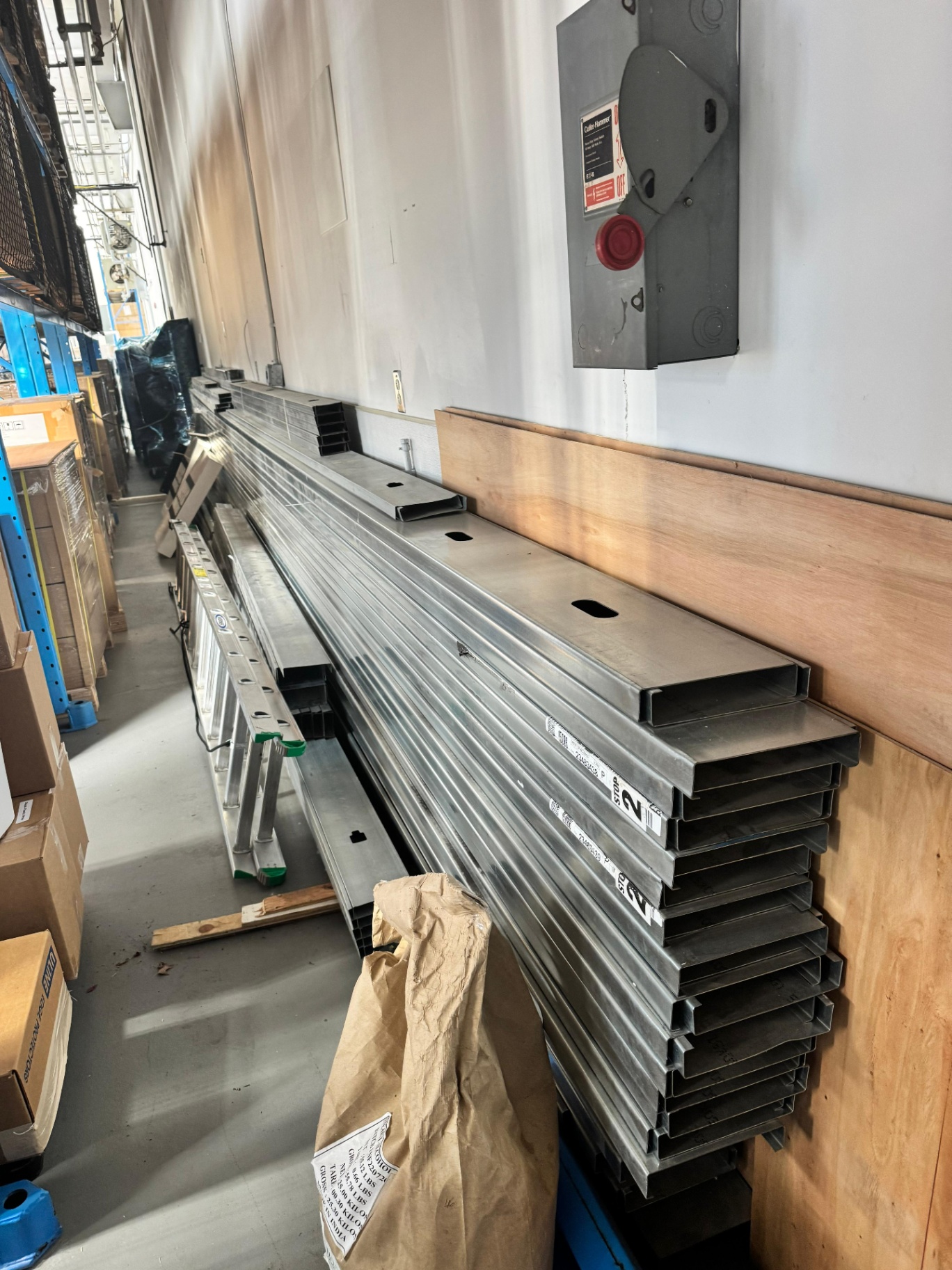 6" Interior Studs (20 Gauge EQ)