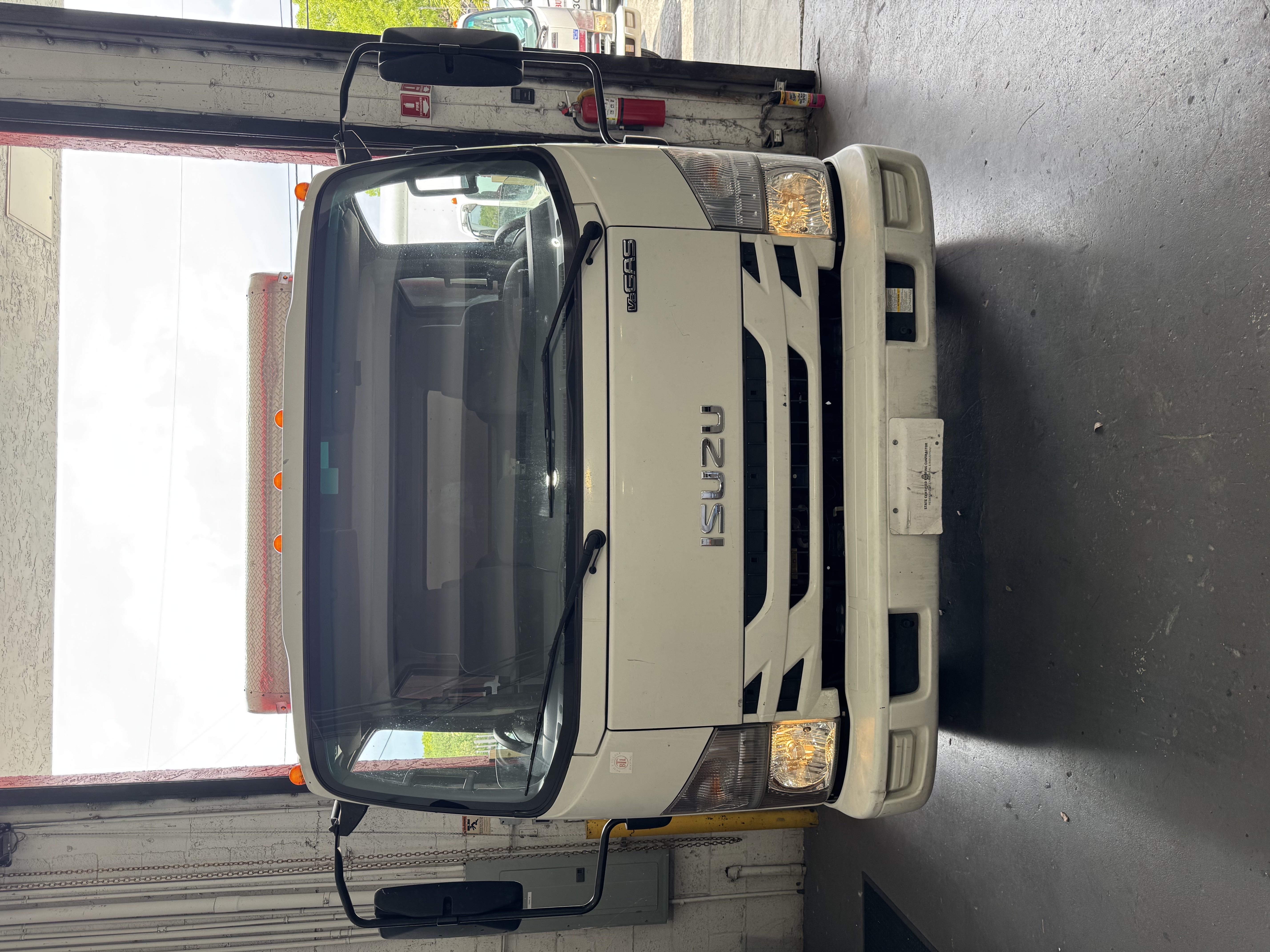 Box Truck for sale (Price Negotiable)