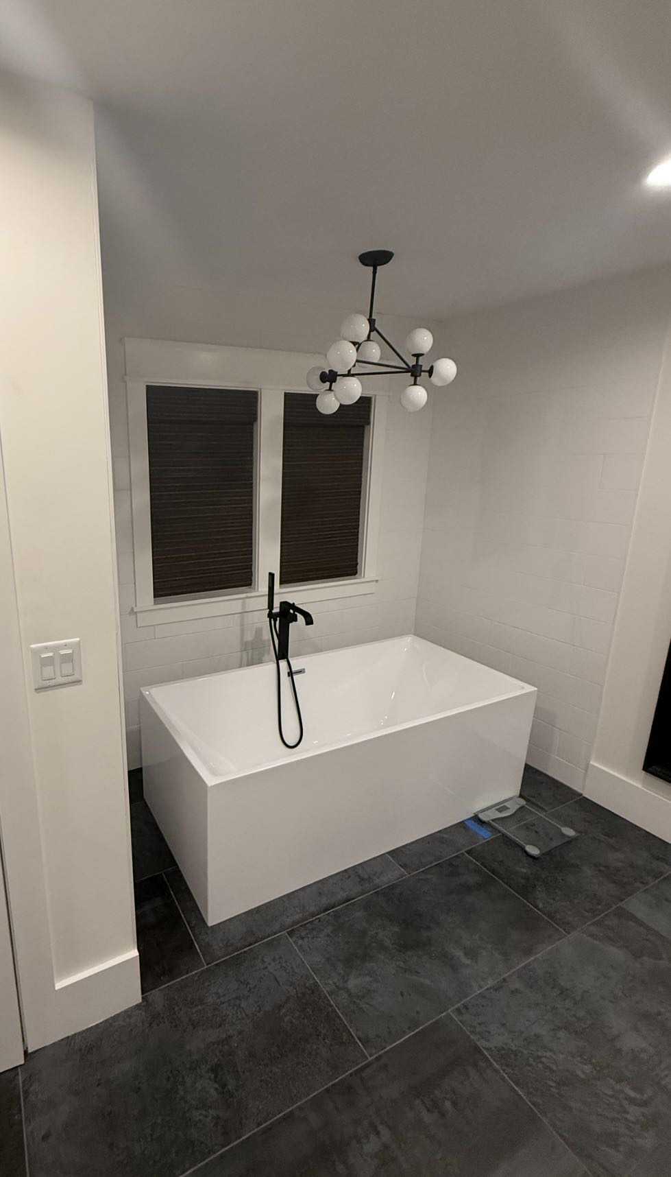 Like New Bathtub