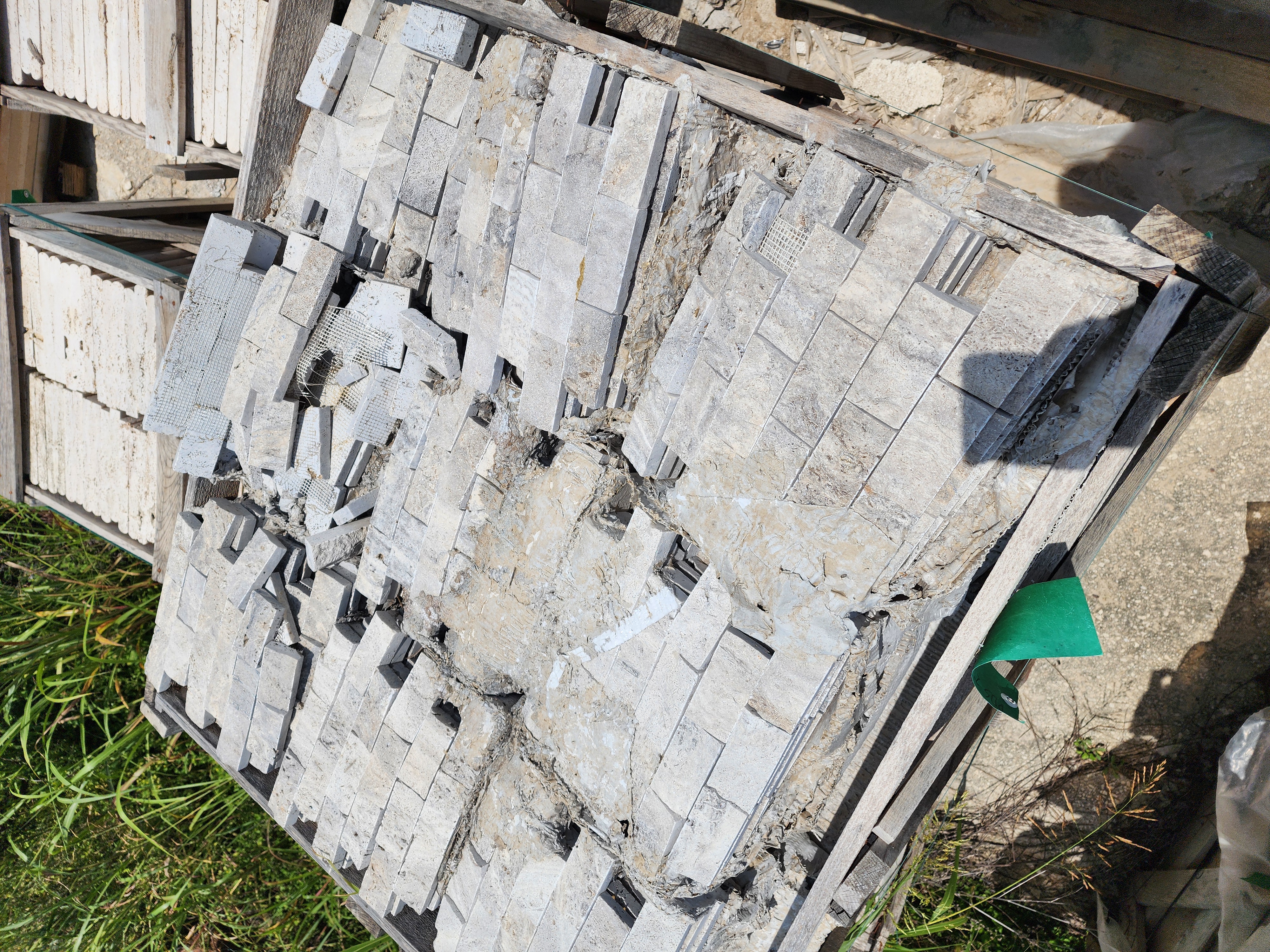 Stone on mesh squares