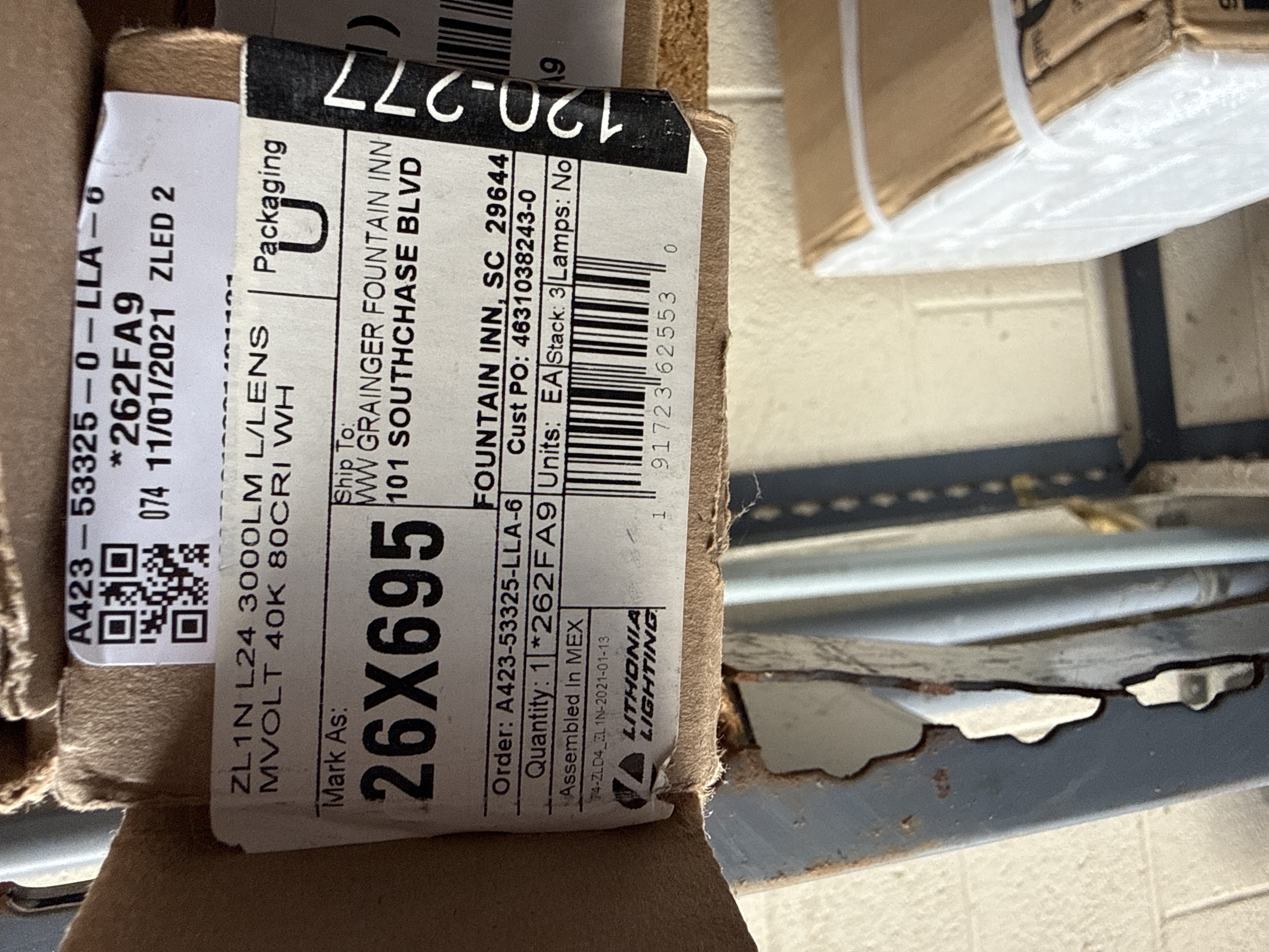 2-Foot Lensless Integrated LED Linear Strip Light (4000K, MVOLT)