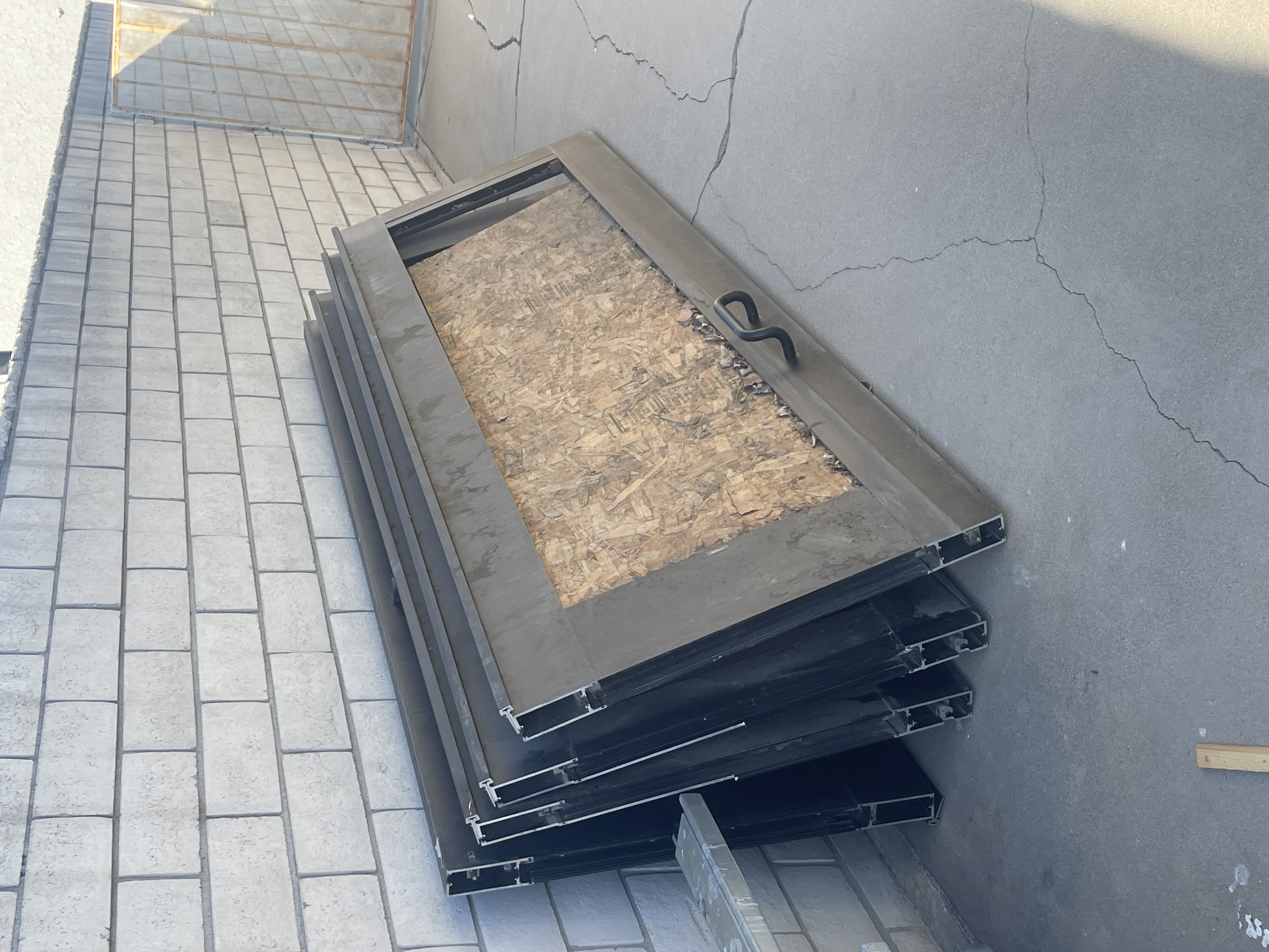 Restaurant doors